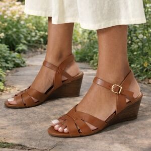 Nine West Brown Tan Leather Wedge Sandals. 6.5